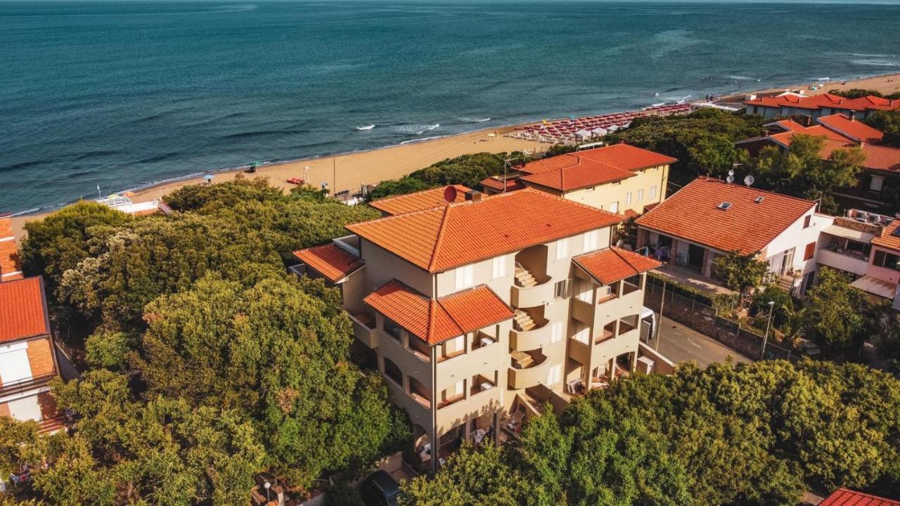 Zefiro Apartments San Vincenzo Exterior foto
