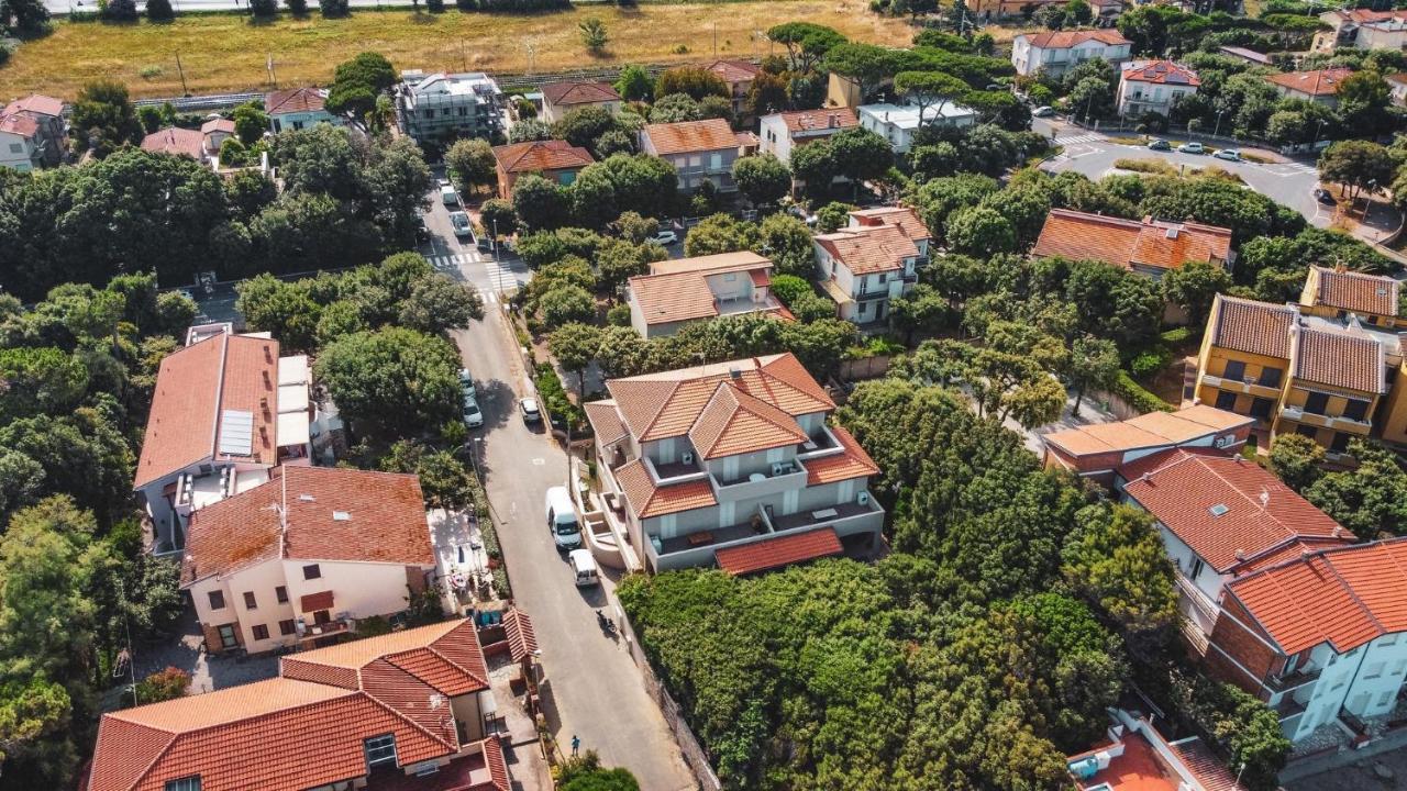 Zefiro Apartments San Vincenzo Exterior foto